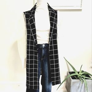 Melloday Black and White Long Vest